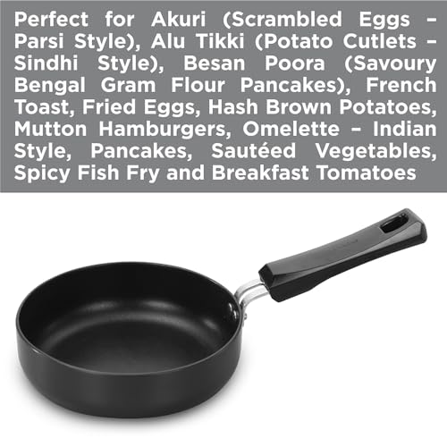 Hawkins Futura 16 cm Frying Pan, Non Stick Fry Pan with Glass Lid, Induction Omelette Pan, Small Frying Pan, Black (INF16G)