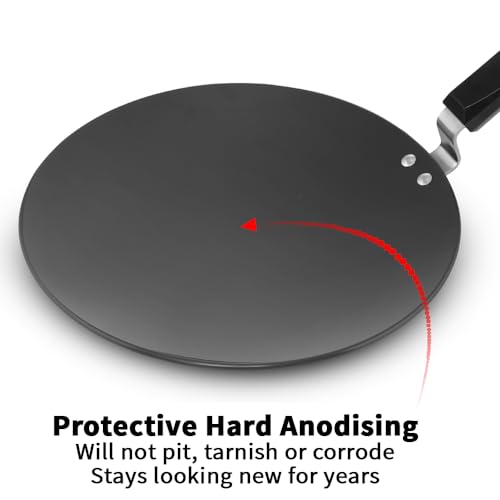 Hawkins Futura 30 cm Tava, Hard Anodised Tawa with Plastic Handle, Black (AT30P)